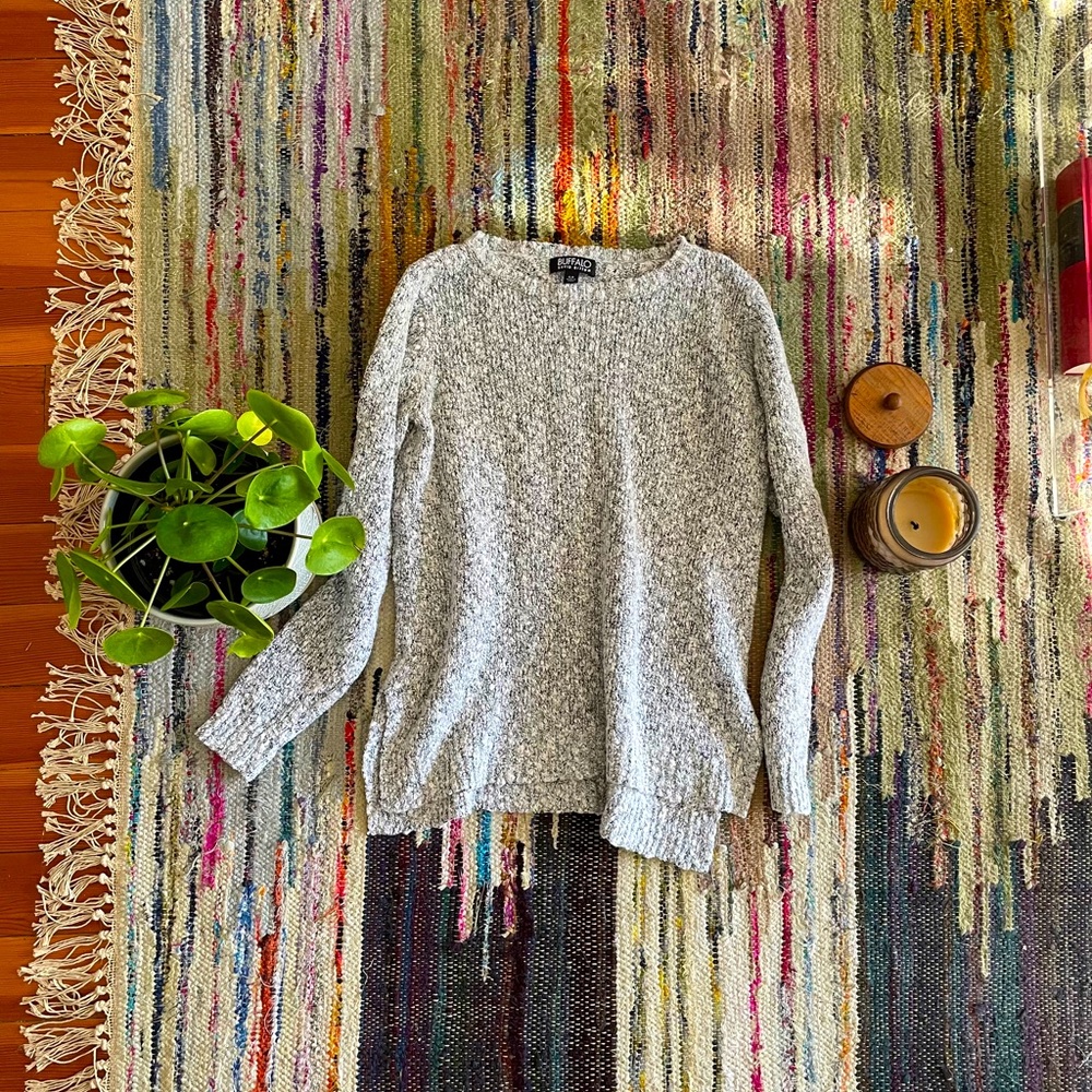 Buffalo David Bitton light gray sweater size small